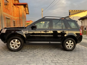 Landrover Freelander 2.2 diesel an 2010 - imagine 3