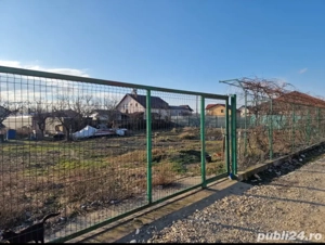 Vând 378 mp teren intravilan