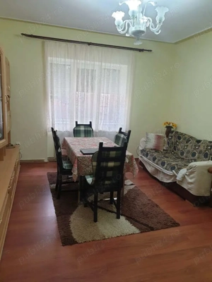 De vanzare apartament pe doua niveluri cu curte proprie - imagine 2