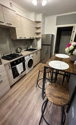 Garsoniera de inchiriat in zona Astra