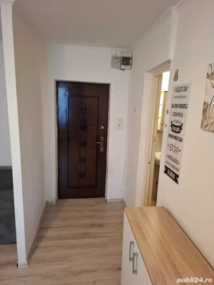 Vanzare garsoniera .