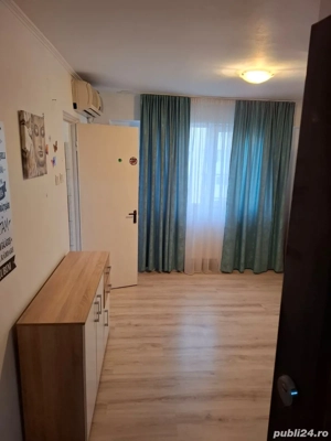 Vanzare garsoniera . - imagine 2