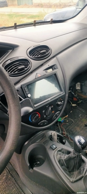 Vand sau dezmembrez Ford focus mk1,an 2001 - imagine 4