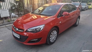 Opel Astra1,6 cmc ,cutie automata - imagine 4 Opel Astra1,6 cmc ,cutie automata - imagine 4