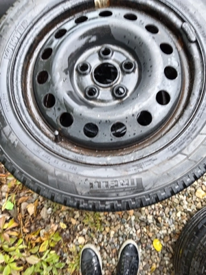 Jante aliaj cu anvelope noi și table echipate cu anvelope M+ S - imagine 8