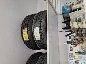 Vând anvelope vara noi 205 60 R 15