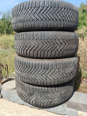 Roți iarnă 205 /55 /R 16 Laufenn gama VAG 