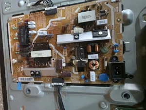 Dezmembrez tv Samsung ue32h6400 - imagine 4