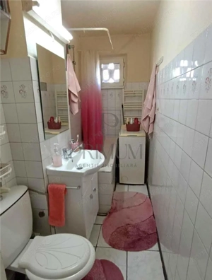 DACIA - 4 CAM - BOXA - CENTRALA AC - ZONA EXCELENTA
 - imagine 8