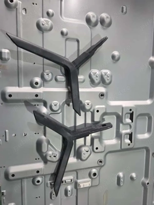 set 2 picioare de pe tv Samsung qe50q67tau