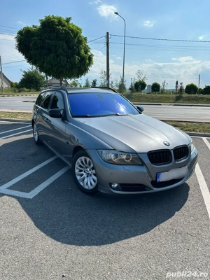 BMW e91 320d Touring 2009   Elegant, Spațios și Economic - imagine 3