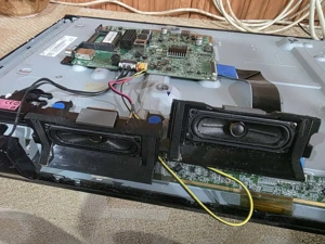 set 2 difuzoare 6 ohm 5w bn96-36052a de pe tv Samsung ue32j4500