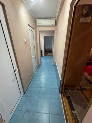 400 Euro-Inchiriere apartament 3 camere decomandate, zona Tribunal - imagine 9