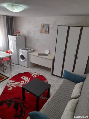 Titan la 2 minute de metrou 1 Decembrie 1918 bloc nou gen vila mai mare  - imagine 3