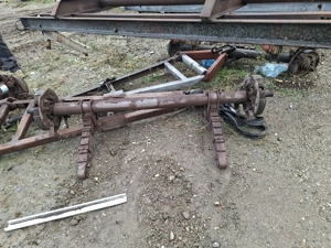 Punți remorci agricole