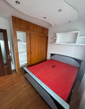 Vand apart. 2 camere Ostroveni , et 4 din 5 , 2 balcoane .