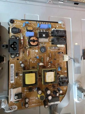 sursa lgp32-14pl1 de pe tv LG 32lb561b