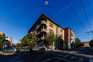 Apartament ultracentral – Primăria Timișoara } 50,3 mp & Boxa