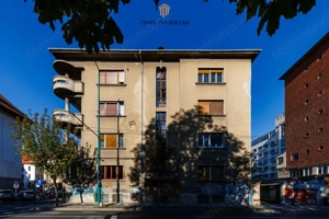 Apartament ultracentral – Primăria Timișoara } 50,3 mp & Boxa - imagine 2