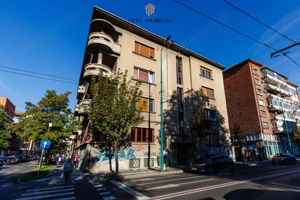 Apartament ultracentral – Primăria Timișoara } 50,3 mp & Boxa - imagine 4