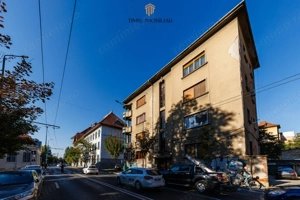 Apartament ultracentral – Primăria Timișoara } 50,3 mp & Boxa - imagine 3