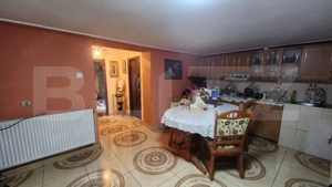 Casa 5 camere in Sangeorgiu de Mures - imagine 18