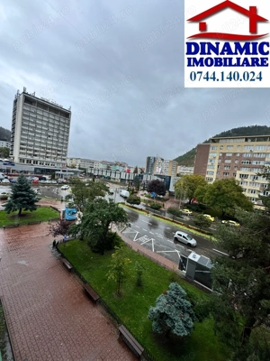 Ap 3 cam, ultracentral, 500 EURO lunar - imagine 10