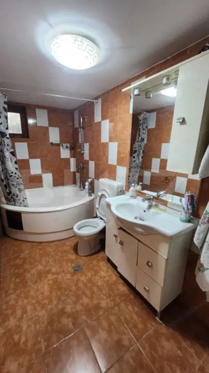 Casa 5 camere in Sangeorgiu de Mures - imagine 15