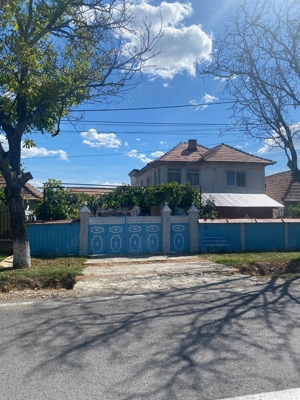CASA DE VANZARE 240mp in Bogdanesti, jud. BACAU