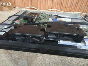 set 2 difuzoare bn96-30336a 6ohm 10w de pe tv Samsung ue32h6400