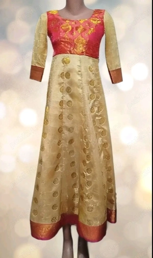 Rochie orientală, 36