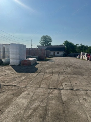 Halǎ industrialǎ + platformǎ betonatǎ, zona Sud - imagine 12