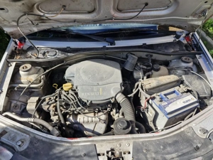 Dacia Logan, 1.6 benzină, 137 000 Km, 1350e negociabil - imagine 3