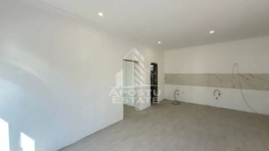 Apartament cu 3 camere, 2 locuri de parcare, zona Lipovei - imagine 9