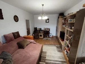 Apartament 2 camere decomandat, zona Sagului