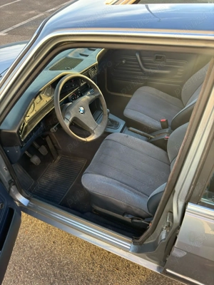 BMW 518i Oldtimer - imagine 7
