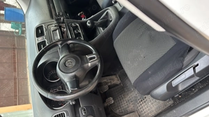 Vând sau Schimb Golf 6 1.6 tdi - imagine 2