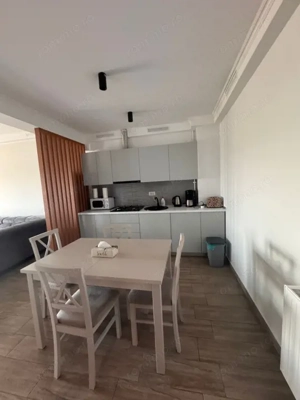 ap. 2 camere, semidecomandat, complet mobilat - utilat