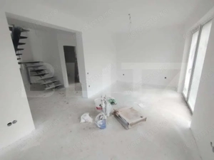 Casa 111 mp,pe 2 nivele cu 4 camere,570 mp teren,zona Valea Jelnei - imagine 2