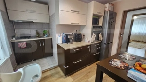 Apartament 3 camere, 65 mp, zona Fortuna - imagine 7