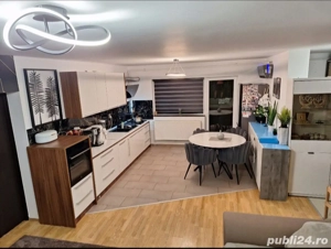 apartament de vanzare în giroc lângă hotel IQ are si centrala mobilat  parțial cu balcon de 4mp - imagine 3