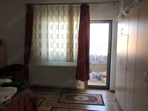 Apt. 3 camere, dec. Exercitiu, centrala, balcon, lux, bloc fond nou-loc parcare. - imagine 5