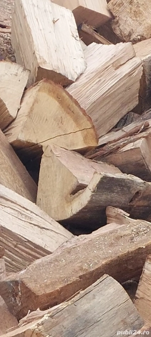 vând lemne și deșeuri pentru foc 