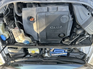 Audi A4 Berlina 2006 - imagine 7