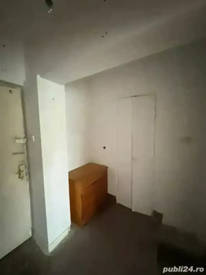 Garsoniera Brad - imagine 2