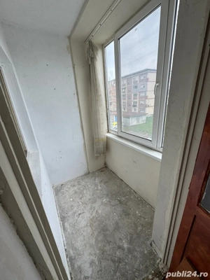 Garsoniera Brad - imagine 6