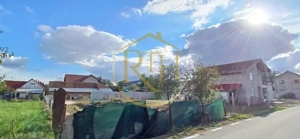 Pozitie excelenta, teren de vanzare in Becicherecu Mic, utilitati la poarta - imagine 9