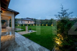 Casă ultra modernă, 280mp – disponibilă imediat - imagine 16