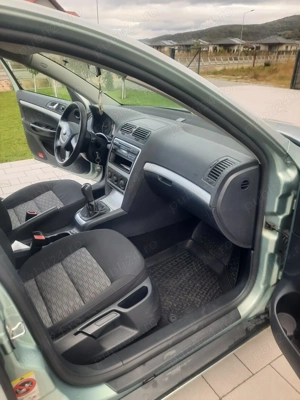 Vând skoda octavia  - imagine 5