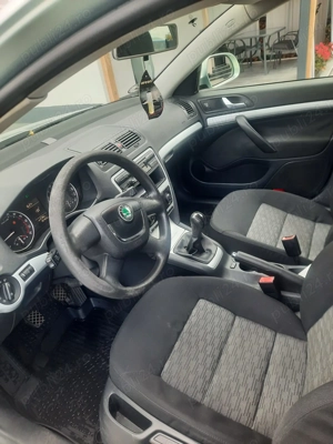 Vând skoda octavia  - imagine 7